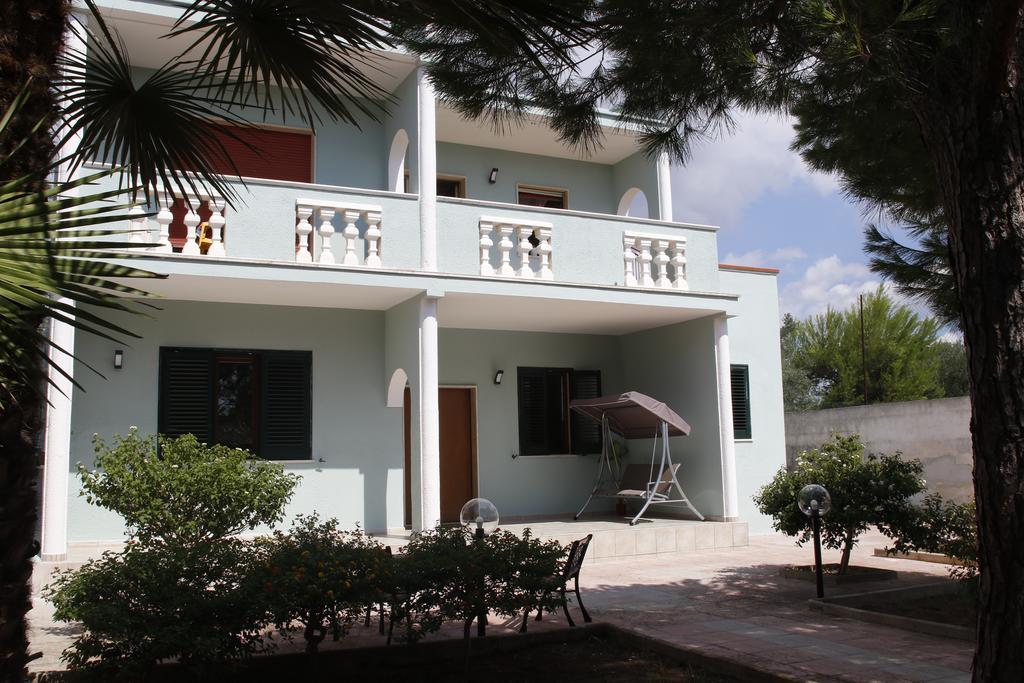 Villa Marzia ปอร์โตเชซาเรโอ ภายนอก รูปภาพ