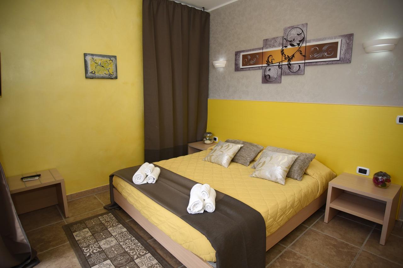 Villa Marzia ปอร์โตเชซาเรโอ ภายนอก รูปภาพ