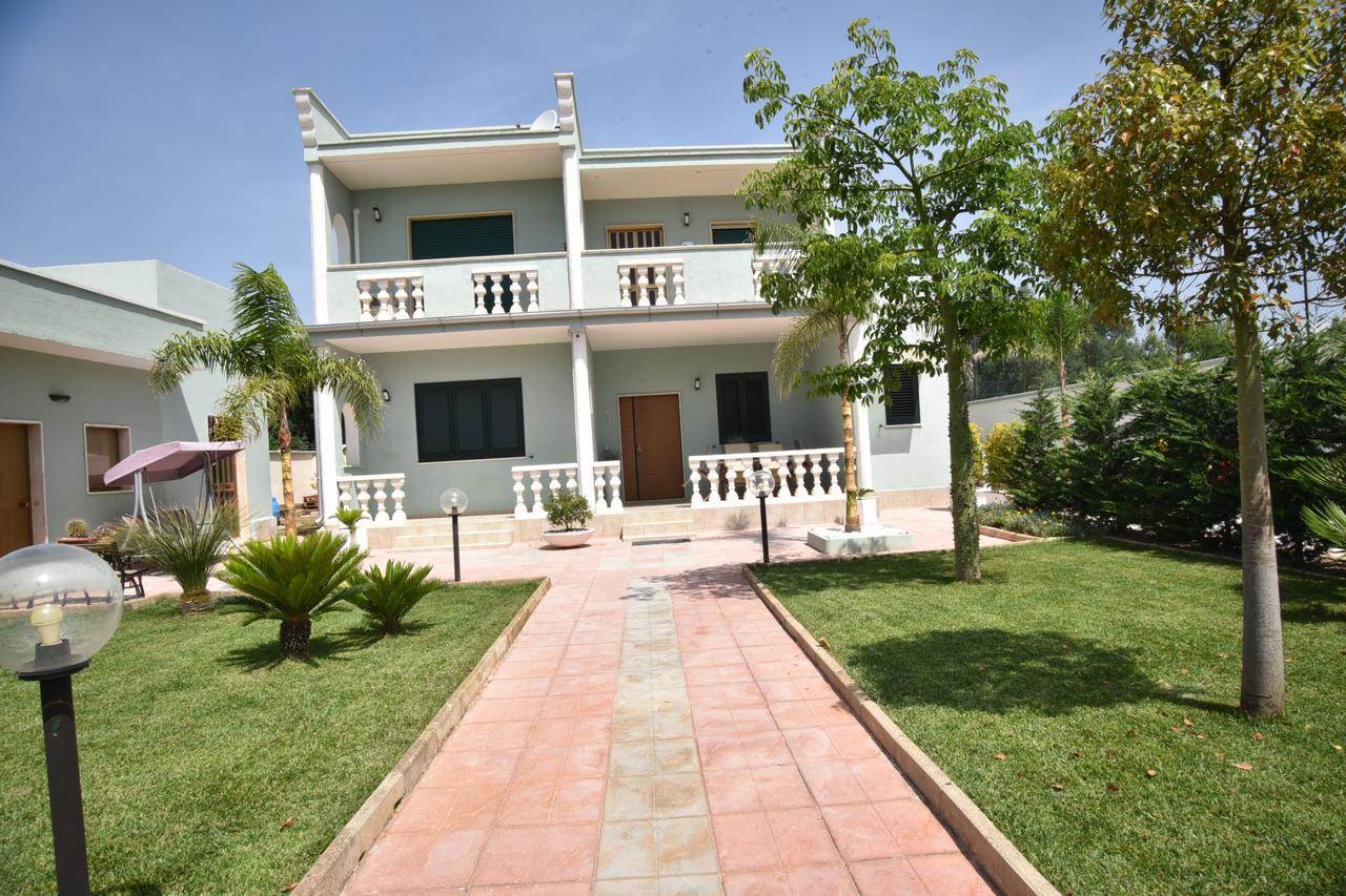 Villa Marzia ปอร์โตเชซาเรโอ ภายนอก รูปภาพ