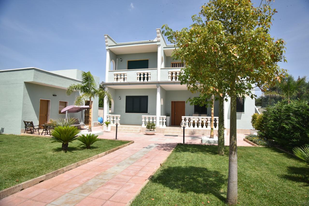 Villa Marzia ปอร์โตเชซาเรโอ ภายนอก รูปภาพ